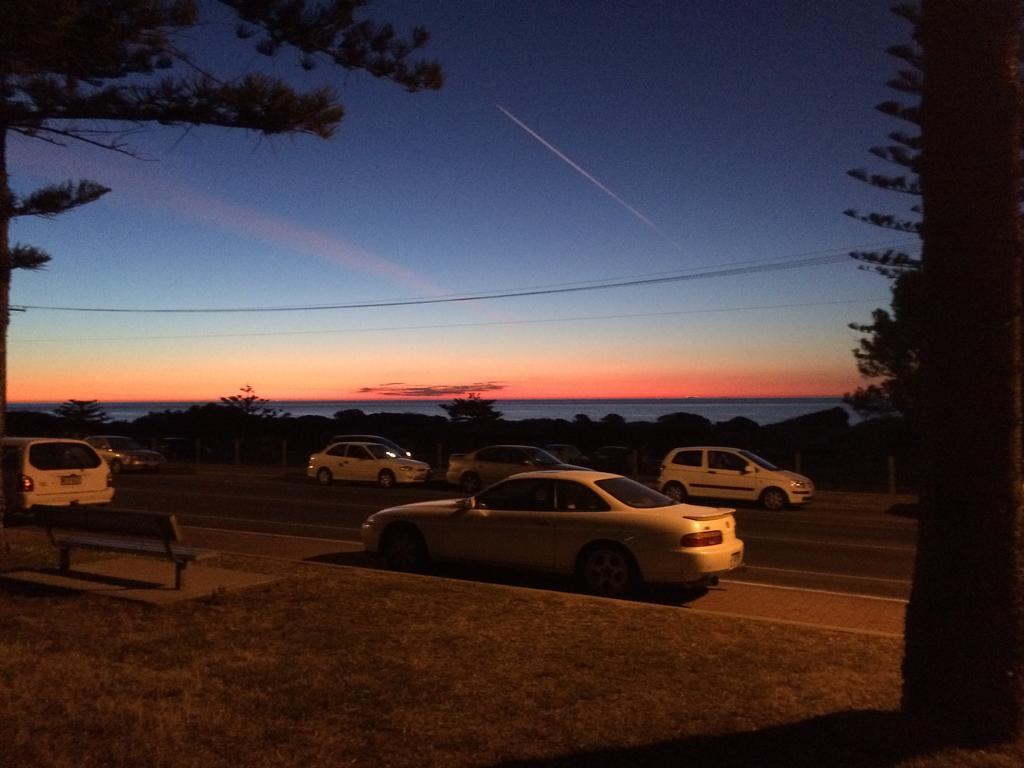 Adelaide - Semaphore Beach Front المظهر الخارجي الصورة