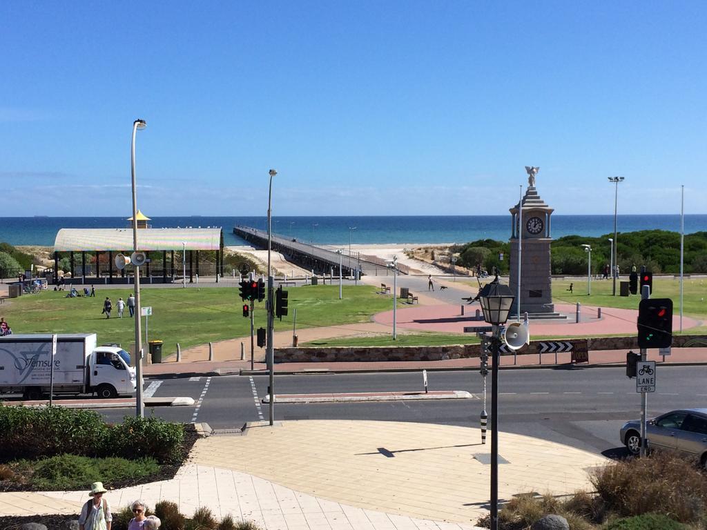 Adelaide - Semaphore Beach Front المظهر الخارجي الصورة