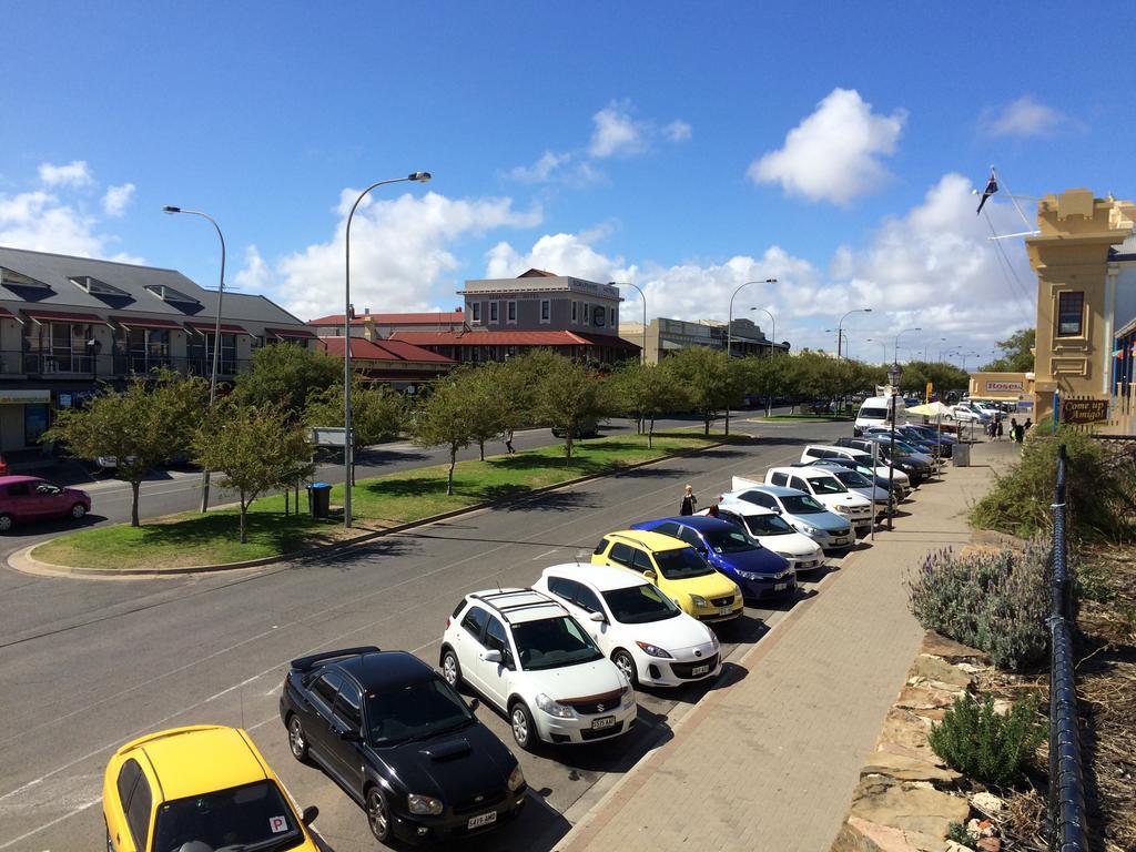 Adelaide - Semaphore Beach Front المظهر الخارجي الصورة