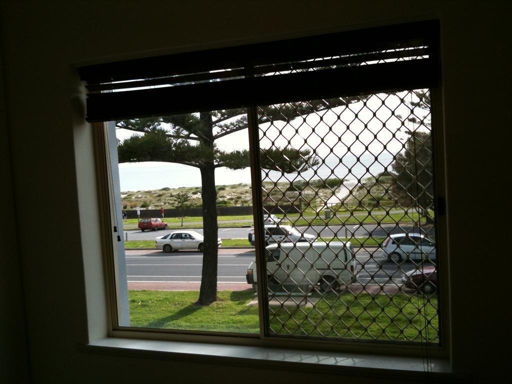 Adelaide - Semaphore Beach Front المظهر الخارجي الصورة